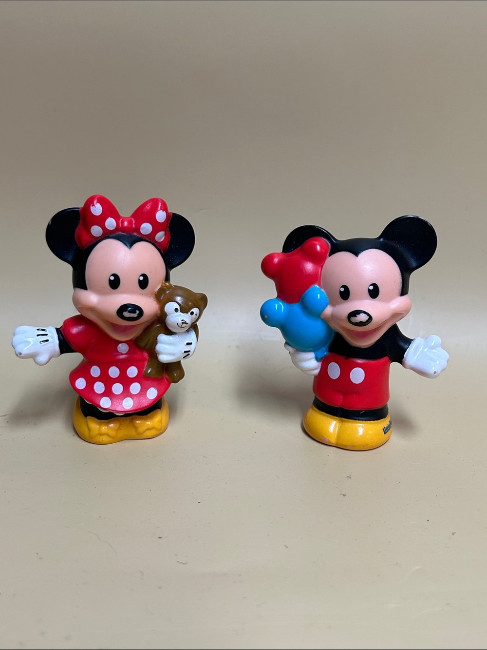 Fisher Price Little People Magic Of Disney Mickey Mouse & Minnie Mouse Figures